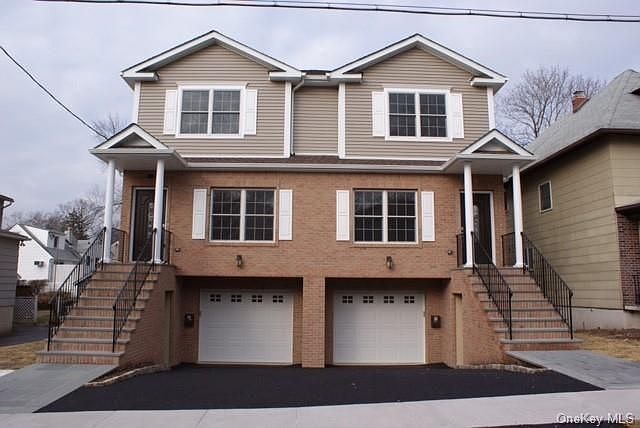 1st image of 22 Rose Ave