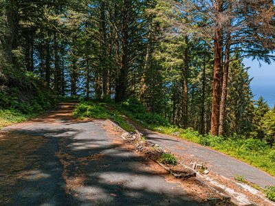 6000 Windy Ln, Neskowin, OR, 97149