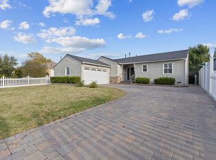 6556 Randi Ave, Woodland Hills, CA 91303