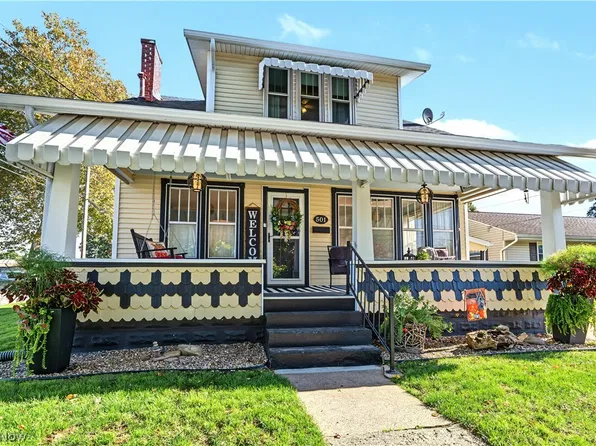 501 Cherry Ave, Williamstown, WV 26187