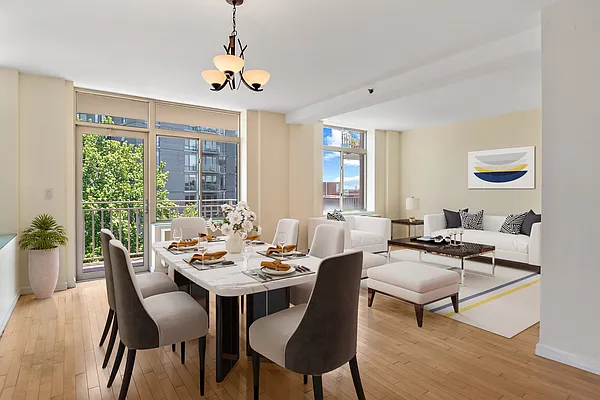 Sold by Grand Lux Realty | media 1