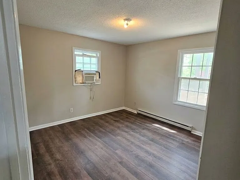 6340 Ginger Cir — Photo 4