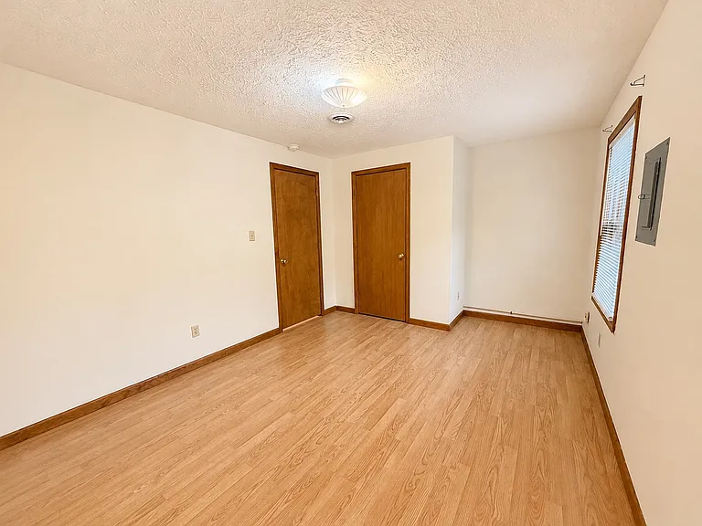3219 Delaware St #7 — Photo 8