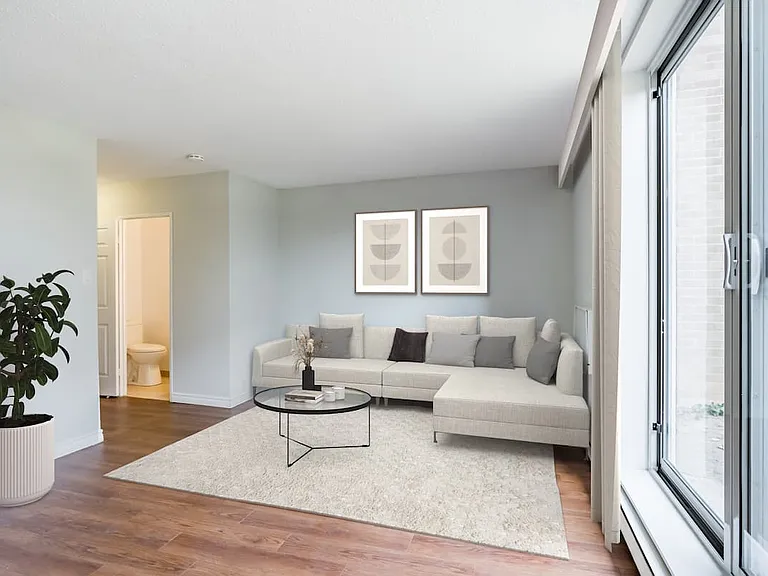 1440 Tyandaga Park Dr — Photo 3