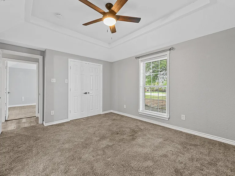 303 Riva Rdg — Photo 33