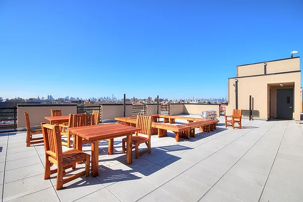 Rented by JW Real Estate Services LLC | media 7