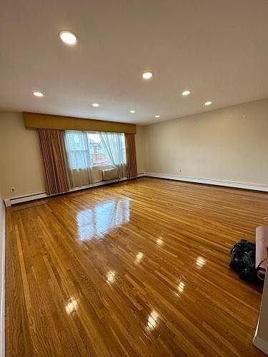 1st image of 15 Stevens Ave Floor 2
