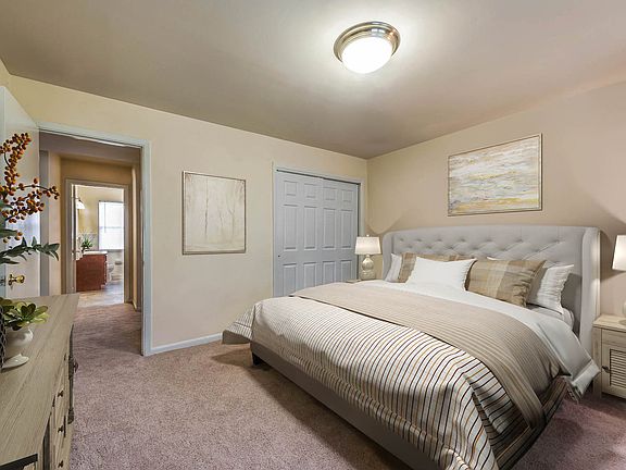 2nd image of 1020 Cayer Dr #1021-204