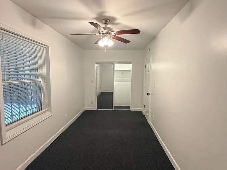 1748 N Keystone Ave — Photo 32