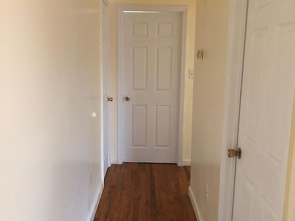 2nd image of 1165 Longfellow Ave APT 3