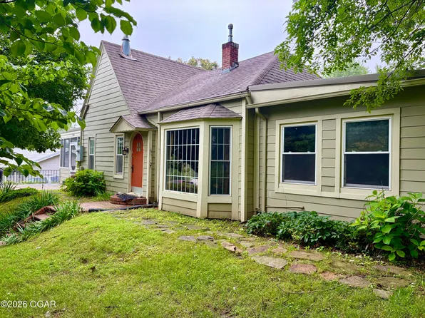 723 Baxter St, Neosho, MO 64850