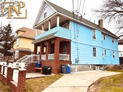 63 Winant St, Staten Island, NY, 10303
