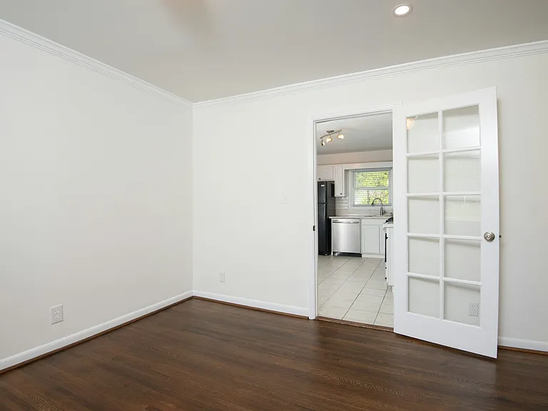 685 Oakmoor Dr #685 — Photo 6