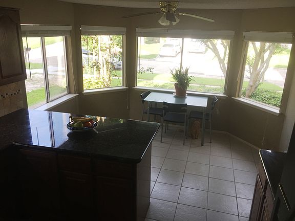 4th image of 7622 Del Glen Ln