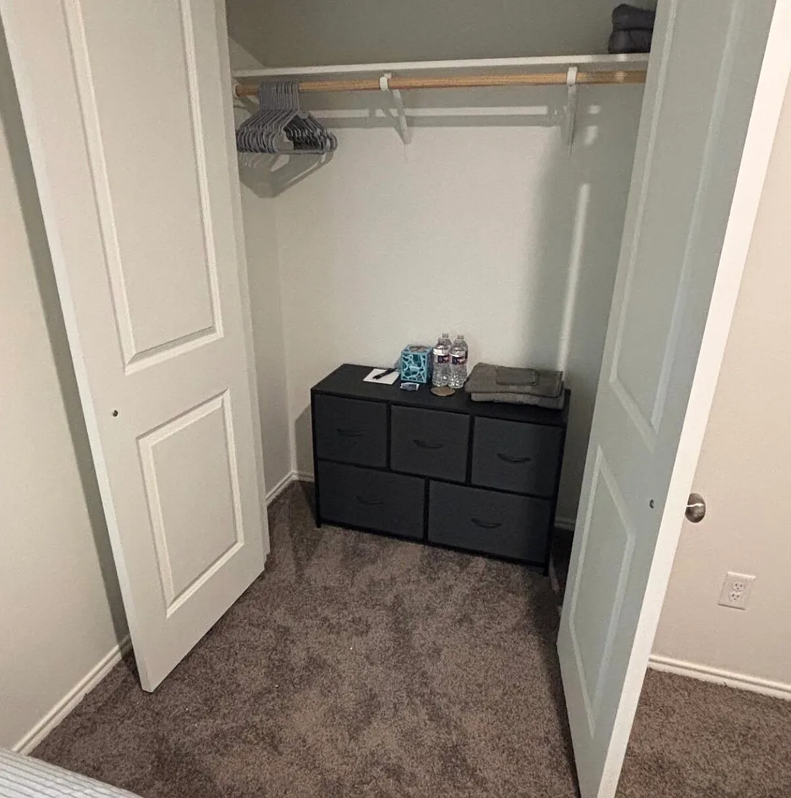 1 bed, 1120 sqft, $700 — Photo 3