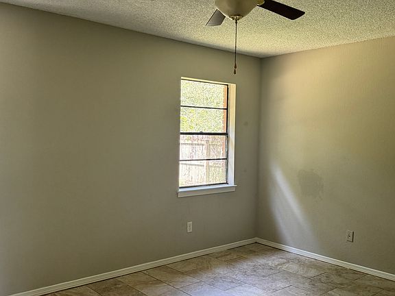 5th image of 4063 Alconbury Cir