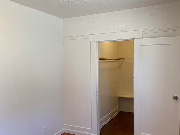 5th image of 1323 E 21st St