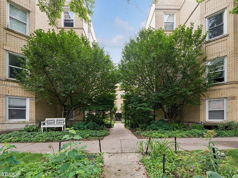 1st image of 1417 W Catalpa Ave APT 3E