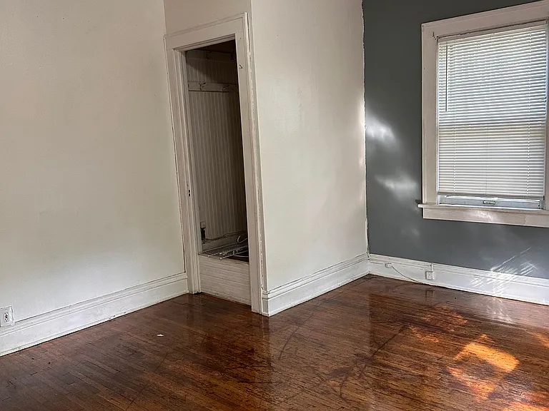 416 11th Ave SE — Photo 7