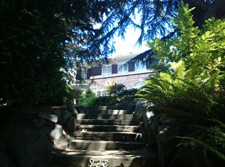 928 13th Ave E, Seattle, WA 98102