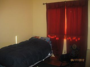 28 Elinor Pl, Freeport, NY 11520