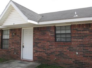 505 SE A St #B, Bentonville, AR 72712