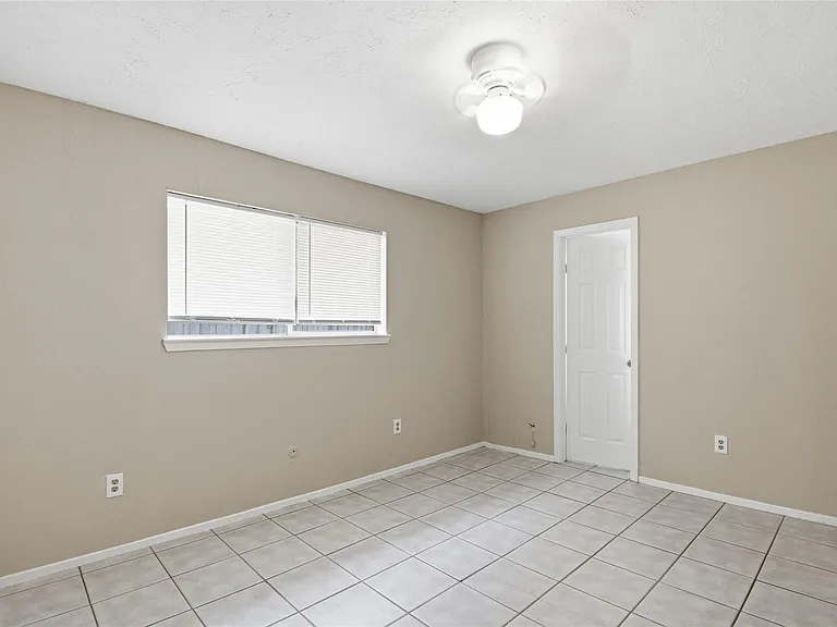 6122 S Greenpark Dr — Photo 13