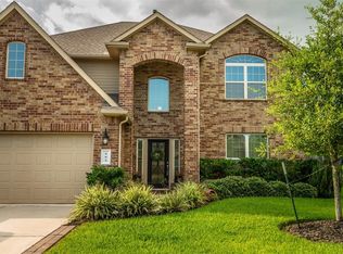 802 Fairway Dr, La Porte, TX 77571