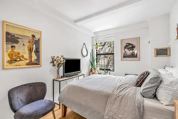 Rented by Compass | media 4