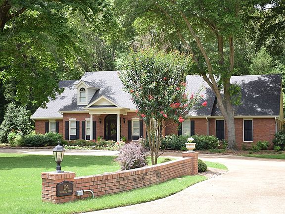 2nd image of 108 Woodland Hills Dr