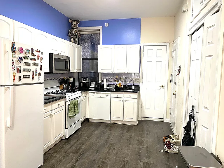 531 E 83rd St #2C — Photo 6