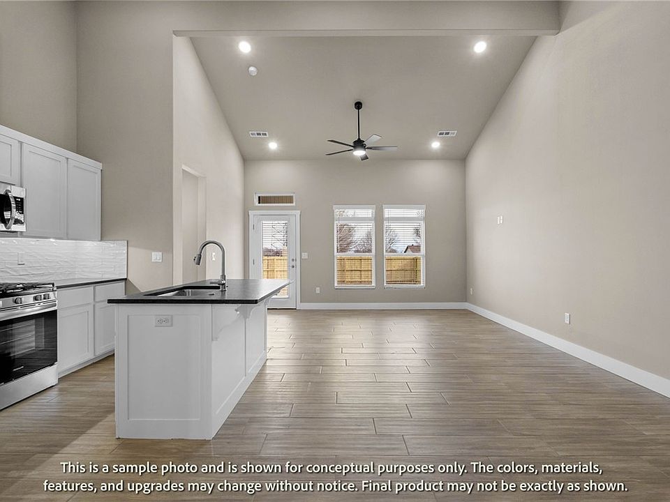 1st image of 1931 Lapis Ave