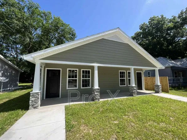 412 Maple St, Neosho, MO