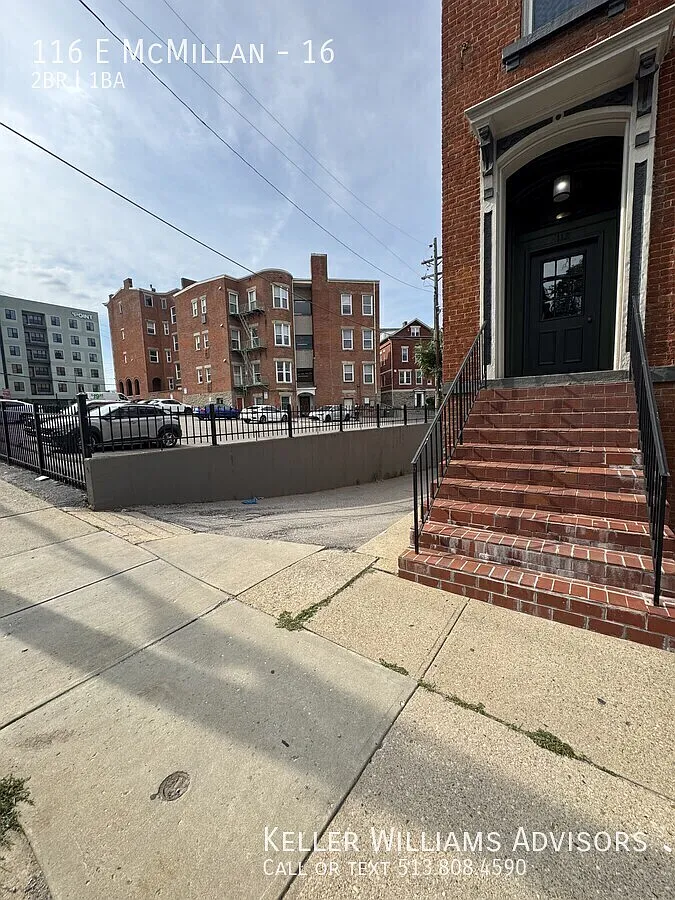 2 bed, $995 — Photo 3