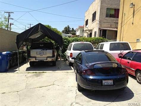 6 CAR SPACES BESIDES GARAGES