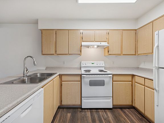 3rd image of 4175 Quest Dr #A207