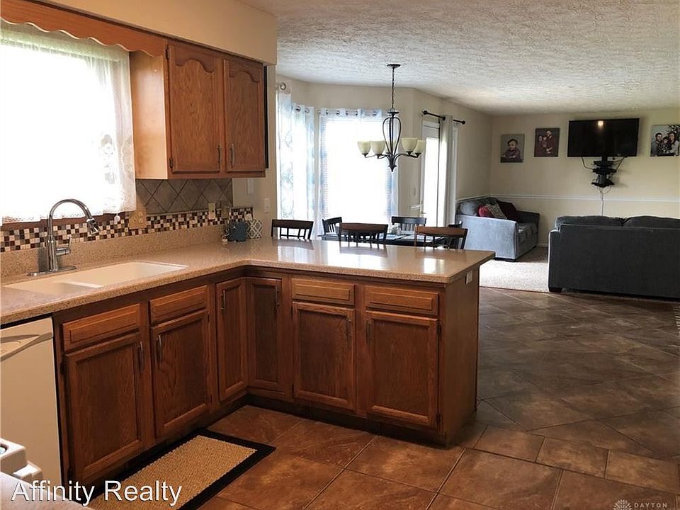 2nd image of 2565 Childers Dr