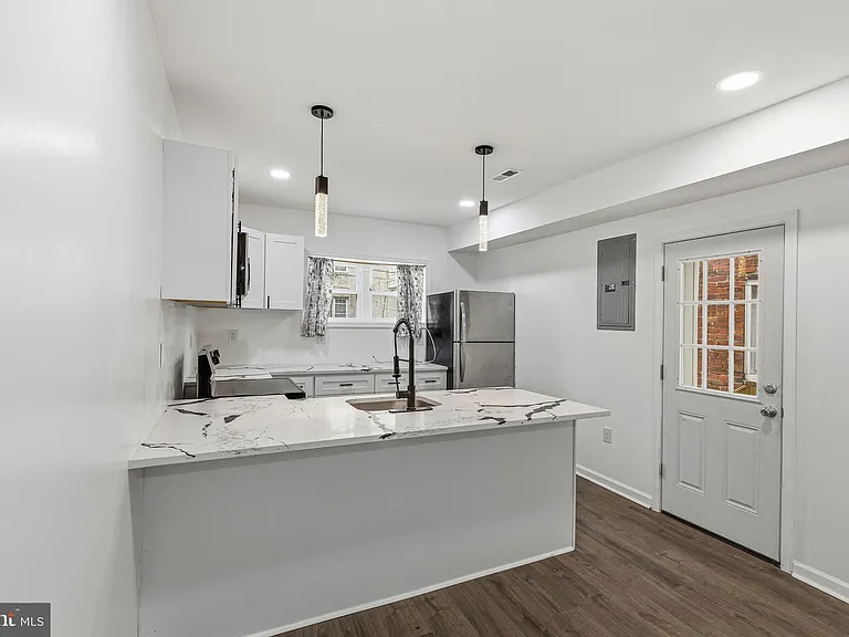 2719 N 47th St #1 — Photo 15