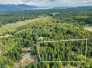 402 Beef Creek Ln NW, Seabeck, WA 98380