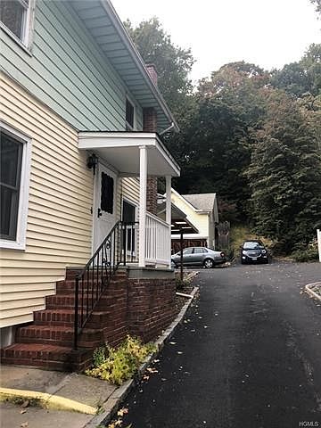 1st image of 149 Grand St