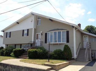 115 Oakwood Ave, Revere, MA 02151