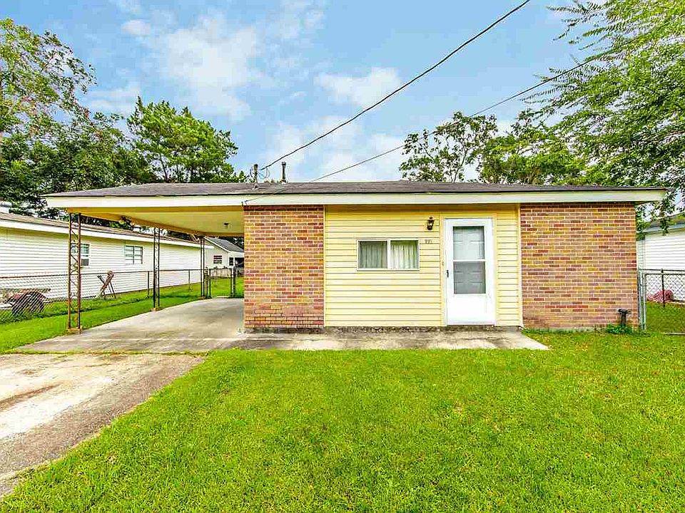 1st image of 221 Hidalgo Dr