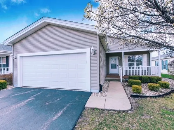 3408 Stretch Run Rd, Grayslake, IL 60030