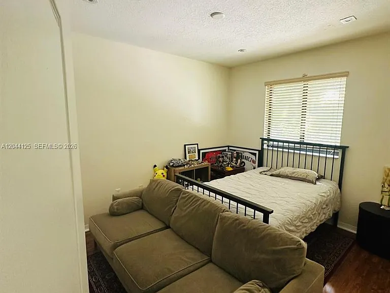 4318 NW 113th Pl — Photo 17