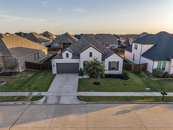 2nd image of 1733 Amarone Ln