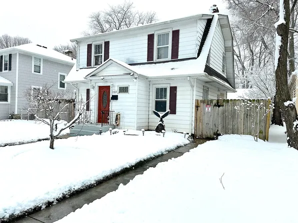 1122 N Poplar St, Waukegan, IL 60085