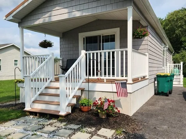 12 Maddison Way, West Bridgewater, MA 02379