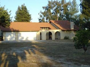 25084 Chapman Ln, Homeland, CA 92548
