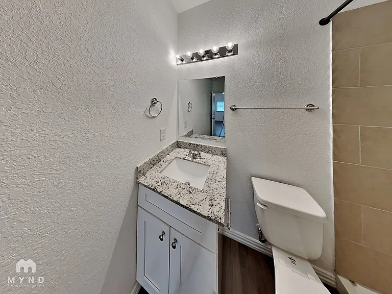 3230 Cherry Ln — Photo 10