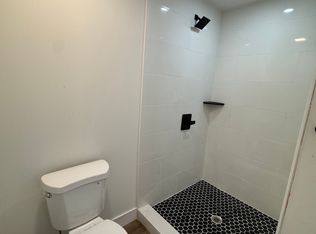 6809 N Blvd #B, Tampa, FL 33604